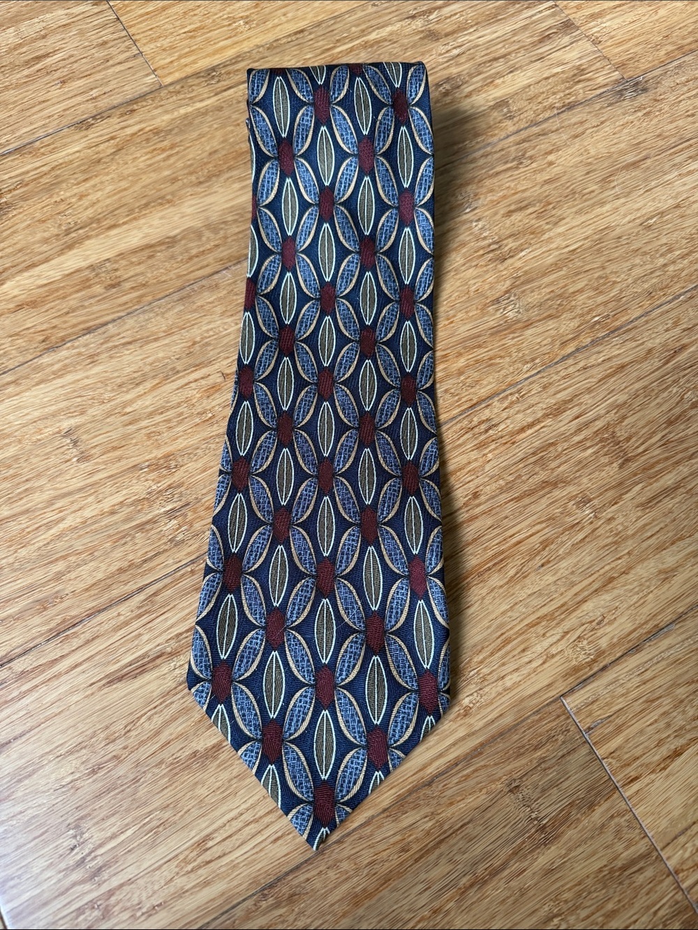 (5t) Louis Roth 100% Silk Handmade Geometric Art Deco Navy Burgundy